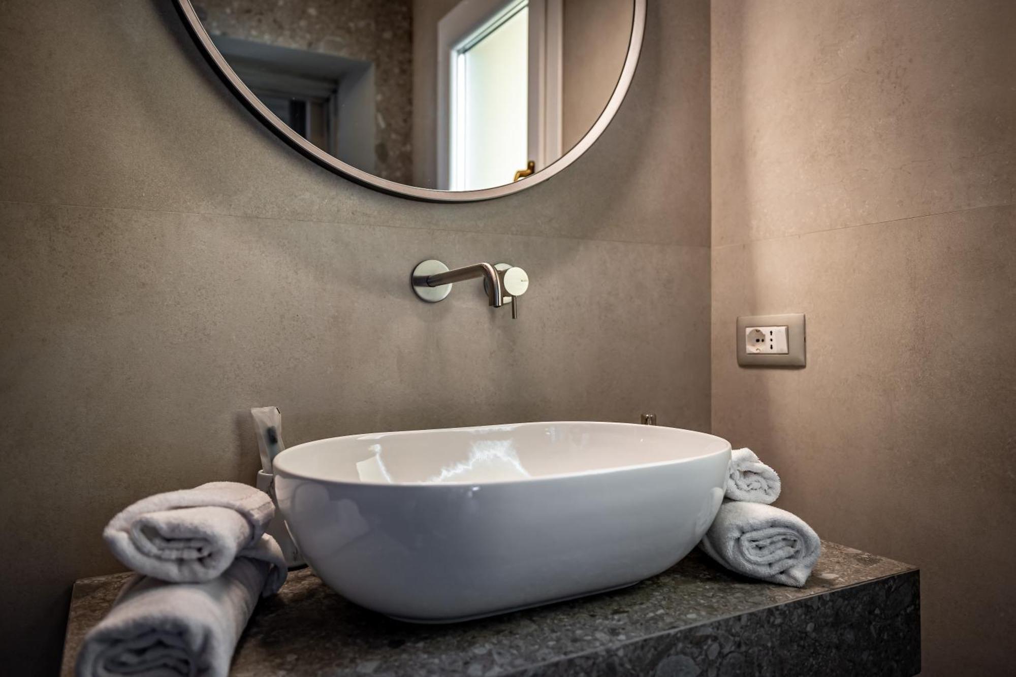 פירנצה Dimora Collection - Le Torri - Boutique Luxury Suites - Adults Only מראה חיצוני תמונה